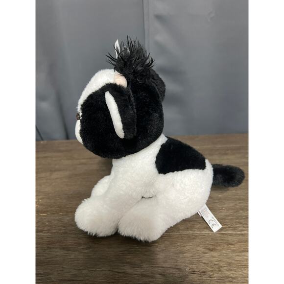 The‎ Petting Zoo Lash'z the Cow Plush - Picture 2 of 5